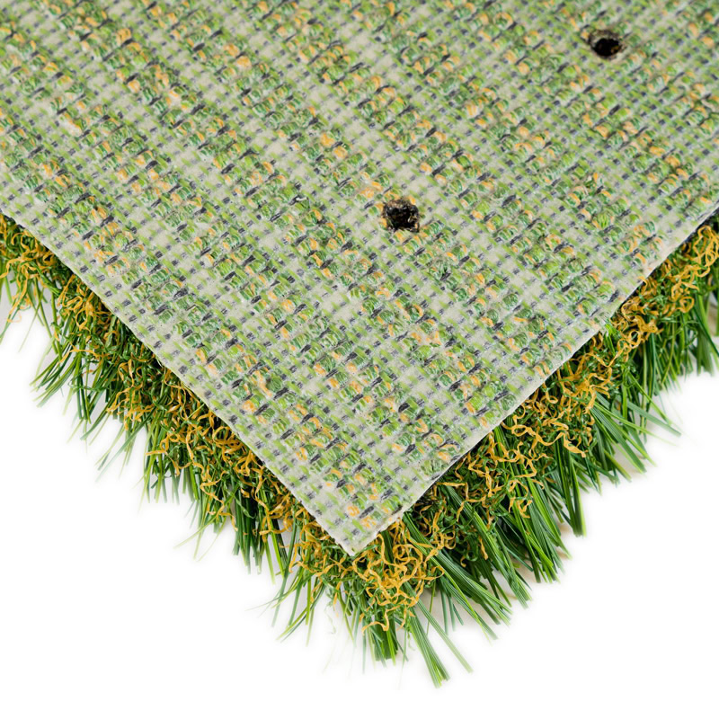 Artificial turf sample for luxury lawns and putting greens in Arizona.
