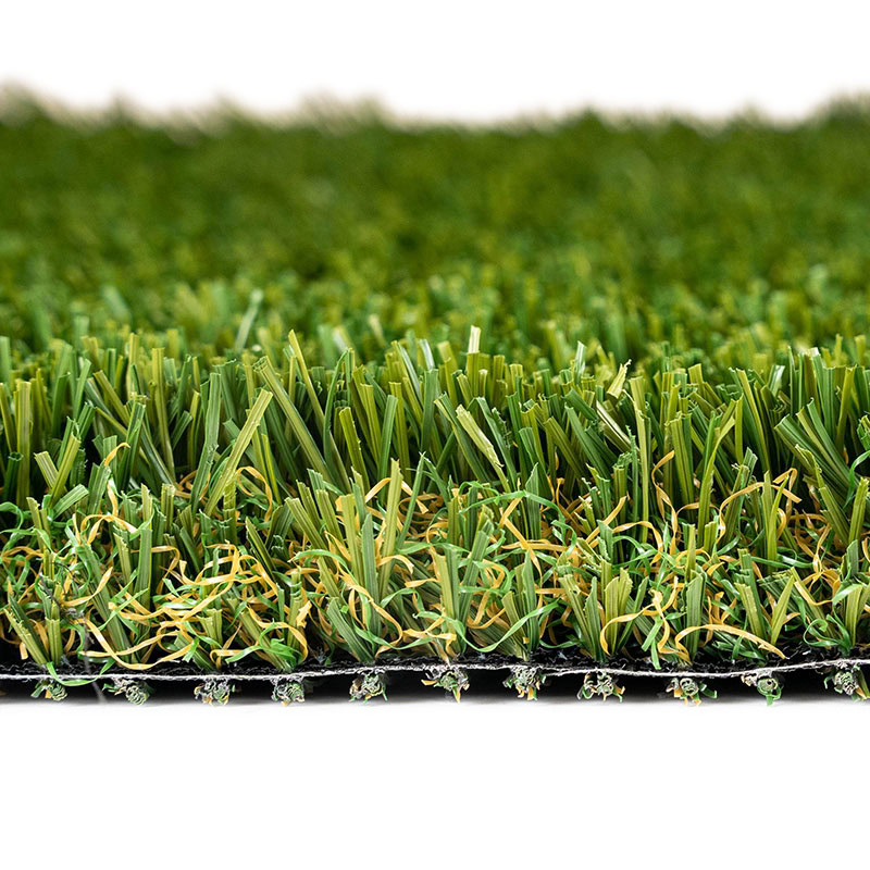 Artificial grass turf for luxury lawns and putting greens in Arizona.