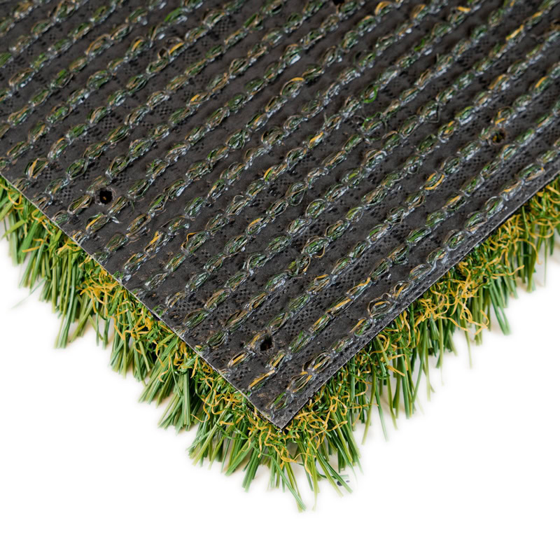 Artificial turf for luxury lawns and putting greens in Arizona.
