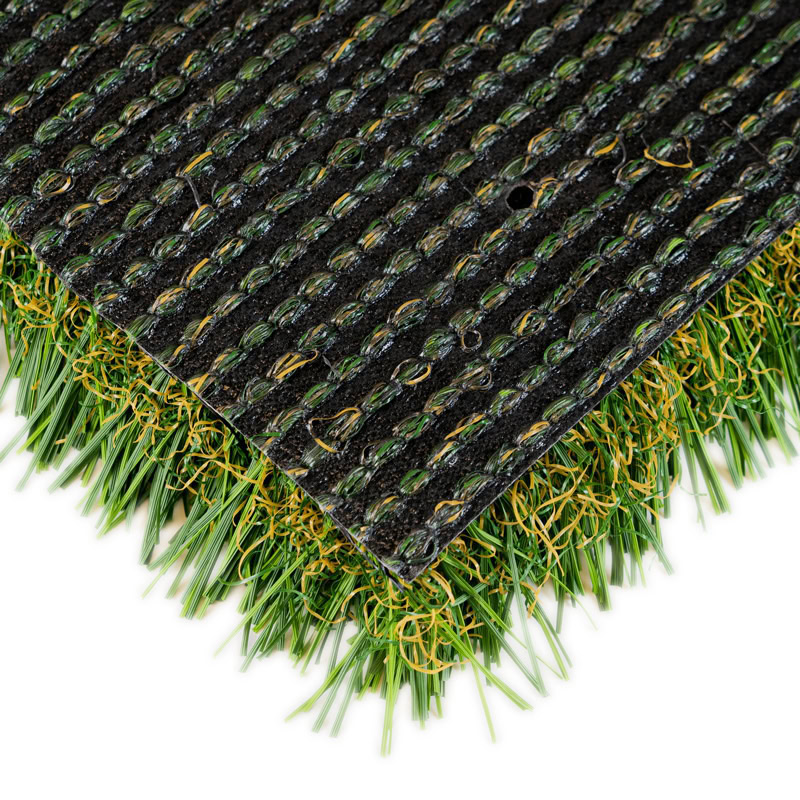Artificial turf sample for luxury lawns and putting greens in Arizona.