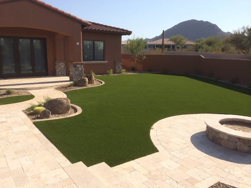 Benefits of Artificial Grass in Arizona