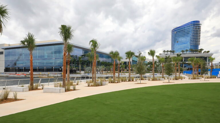 How Commercial Artificial Grass Maintenance Can Benefit Your Business
